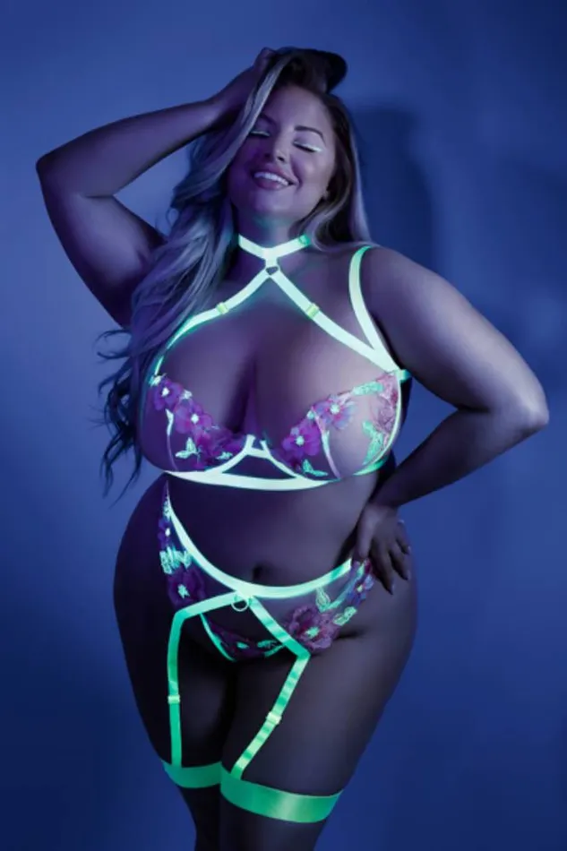 Fantasy Lingerie Female Sex Toys Fantasy Lingerie Glow In a Trance Bra Garter Belt Gstring Neon Green Queen Size Fantasy Lingerie Female Sex Toys Fantasy Lingerie Glow In a Trance Bra Garter Belt Gstring Neon Green Queen Size