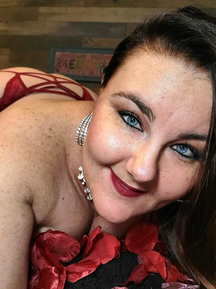Ashley Ace Ashleys Backdoor Bliss ILF Vibrators
