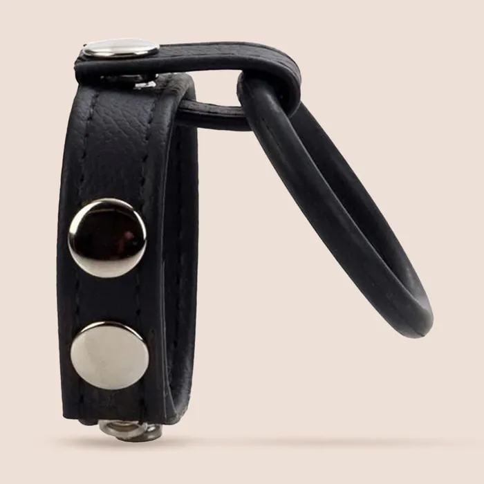 California Exotic Novelties LLC Male Sex Toys Leather Ball Spreader strap and ring combo