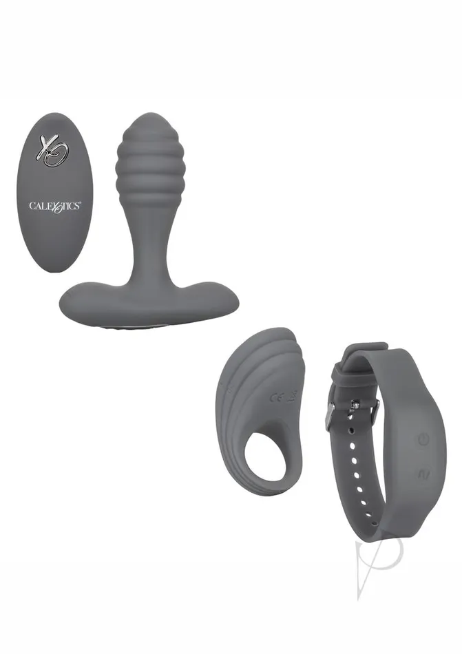 Remote Controlled Vibes Anal CalExotics Silicone Adventure Set Anal Plug Kit with Remote Control Black