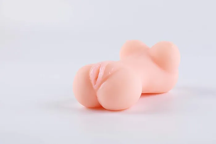Wild Night Fantasies Male Sex Toys Realistic Pocket Pussy with Vagina and Tits 220g